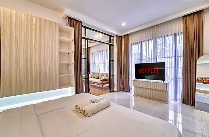 ホテル Royal Arkadia Uluwatu バリ島
